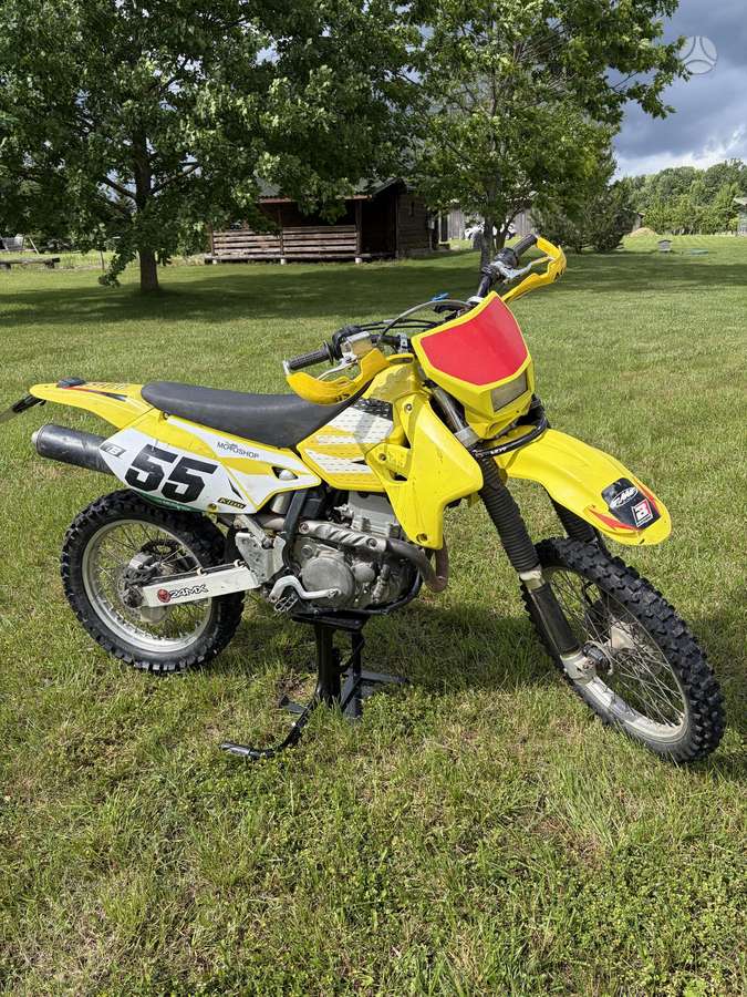 Suzuki DR-Z 400cc, enduro / adventure