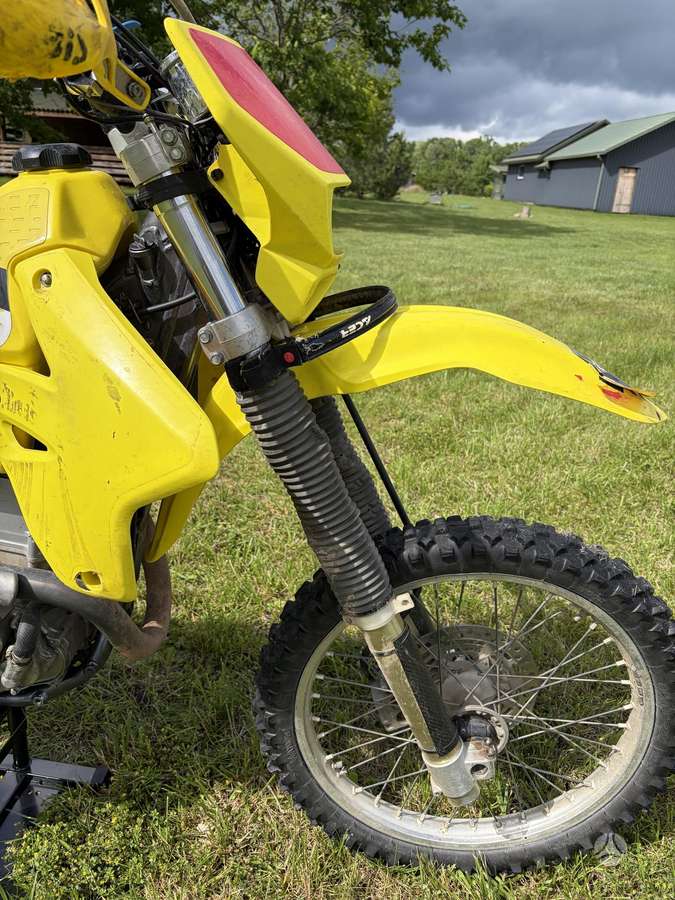Suzuki DR-Z 400cc, enduro / adventure