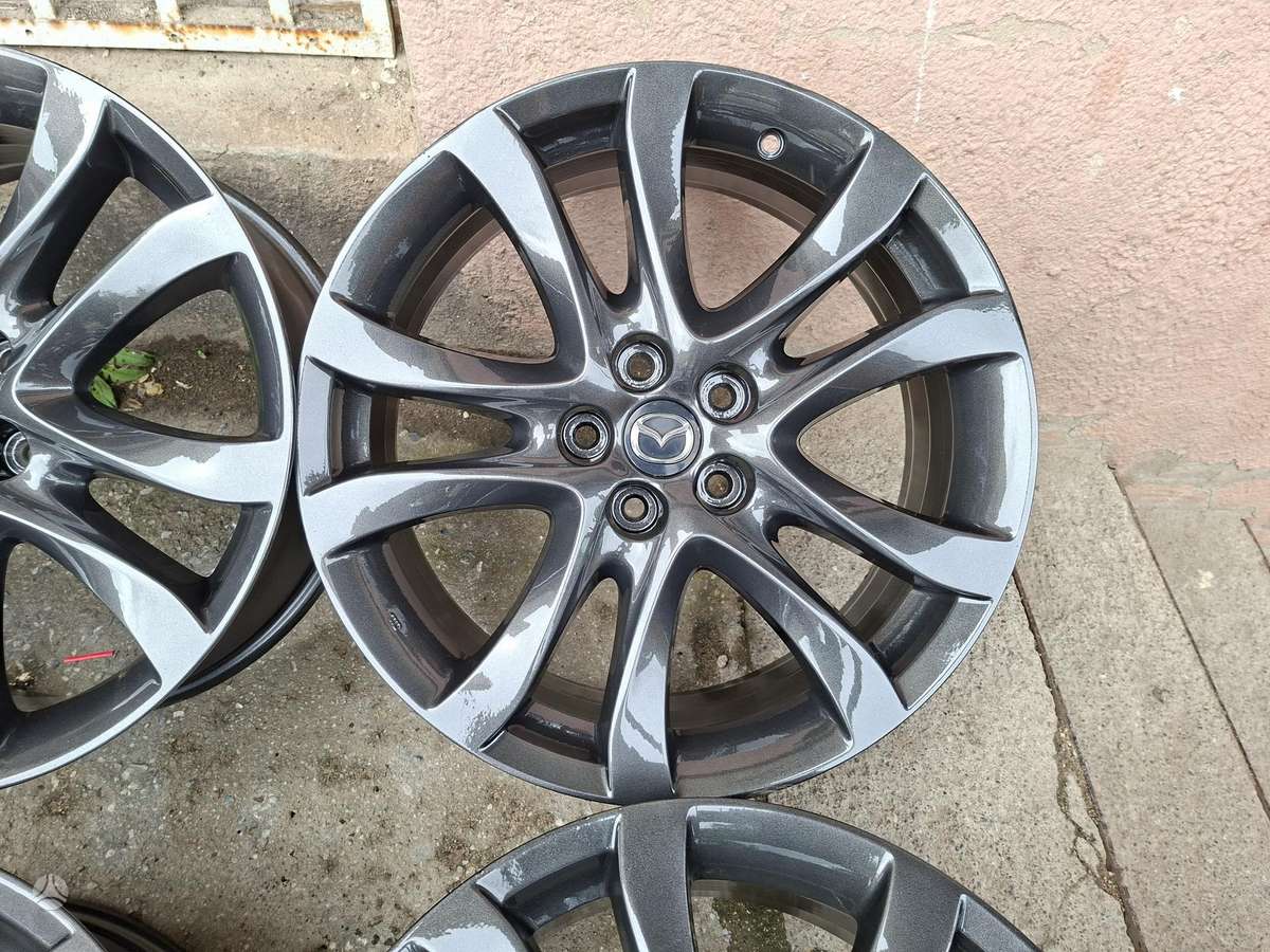 Mazda ET45, light alloy, R19