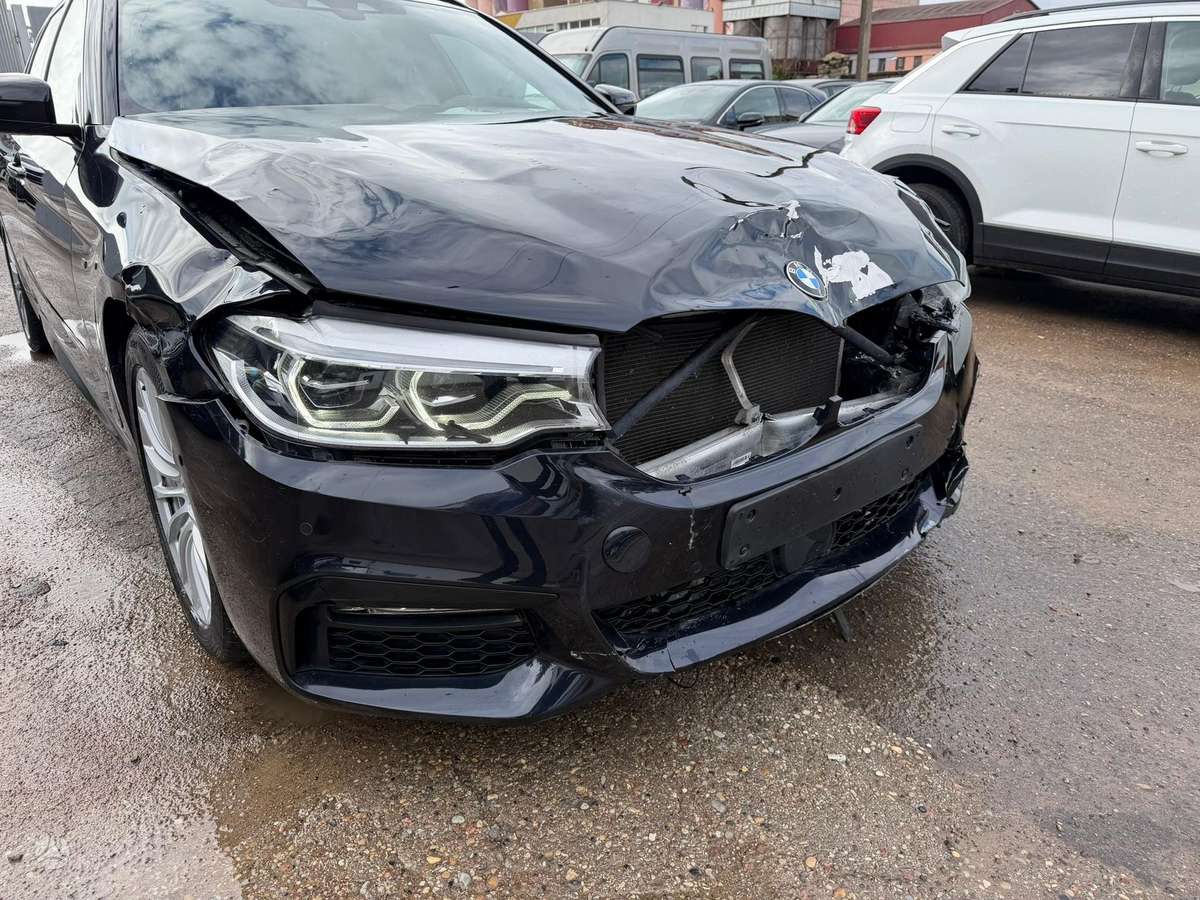 BMW 530, 3.0 l., Универсал