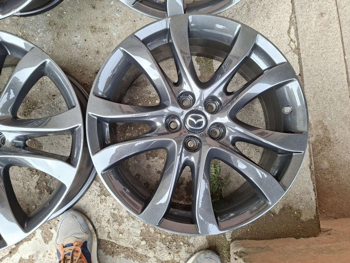 Mazda ET45, light alloy, R19