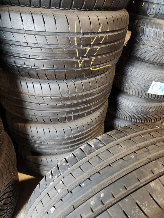 Goodyear, летние 225/45 R18