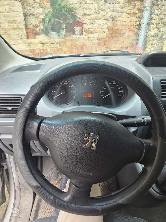 Peugeot Expert - 7