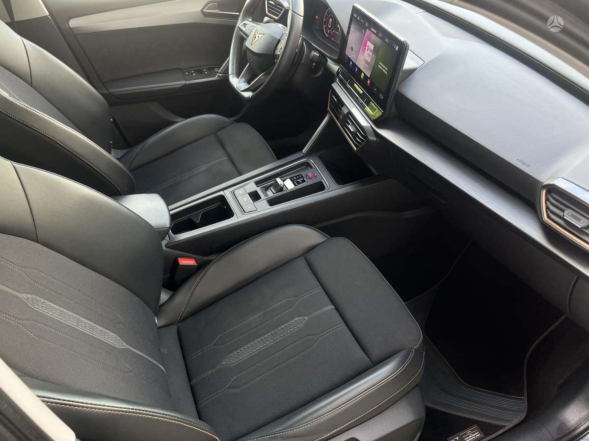 Cupra Leon, 1.5 l., Хэтчбек