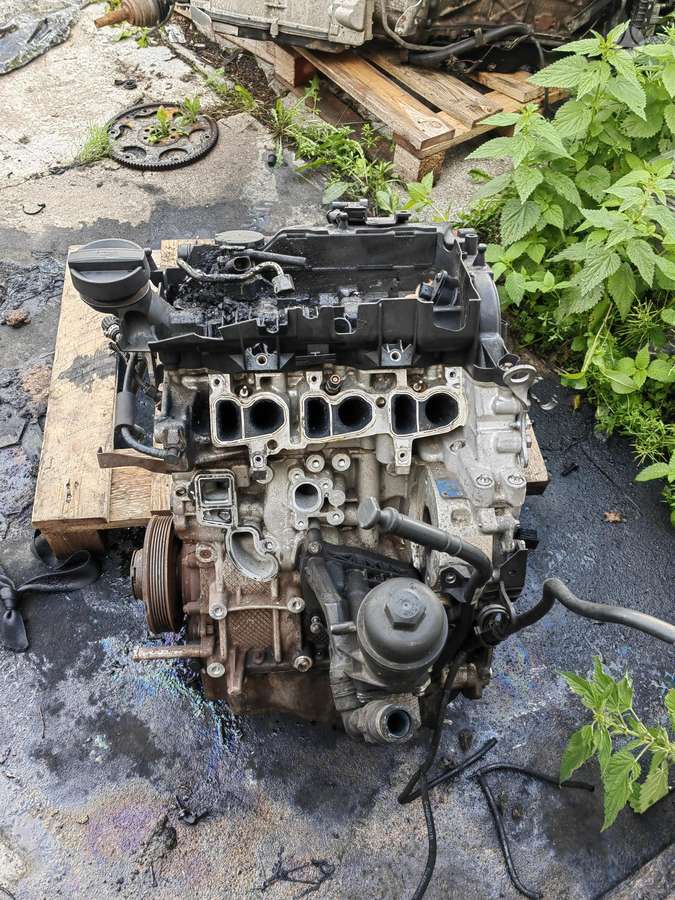 BMW 1 serija, b37d15a, Defektas prasisuka