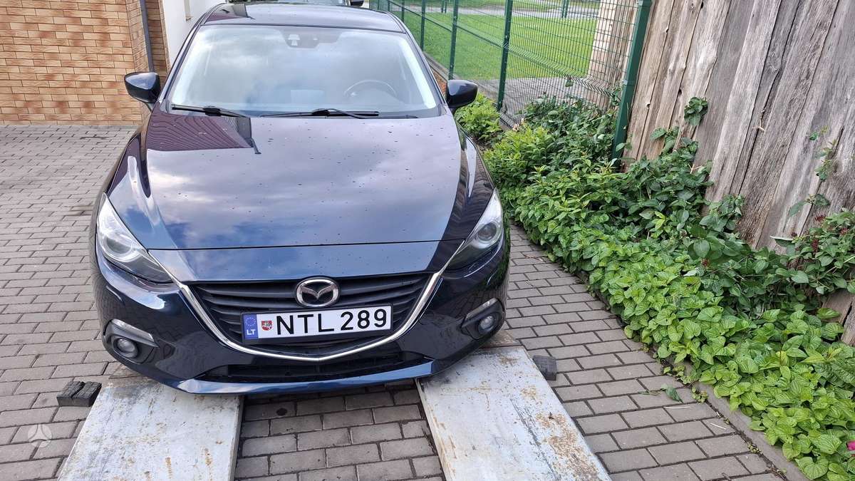 Mazda 3, 2.2 l., hečbekas