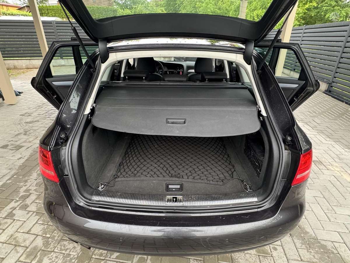 Audi A4, 1.8 l., Универсал