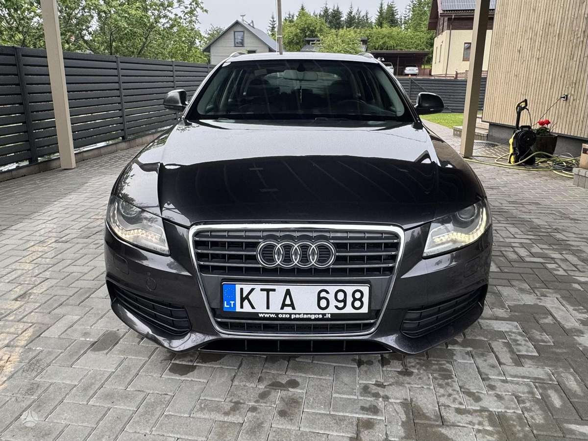 Audi A4, 1.8 l., Универсал