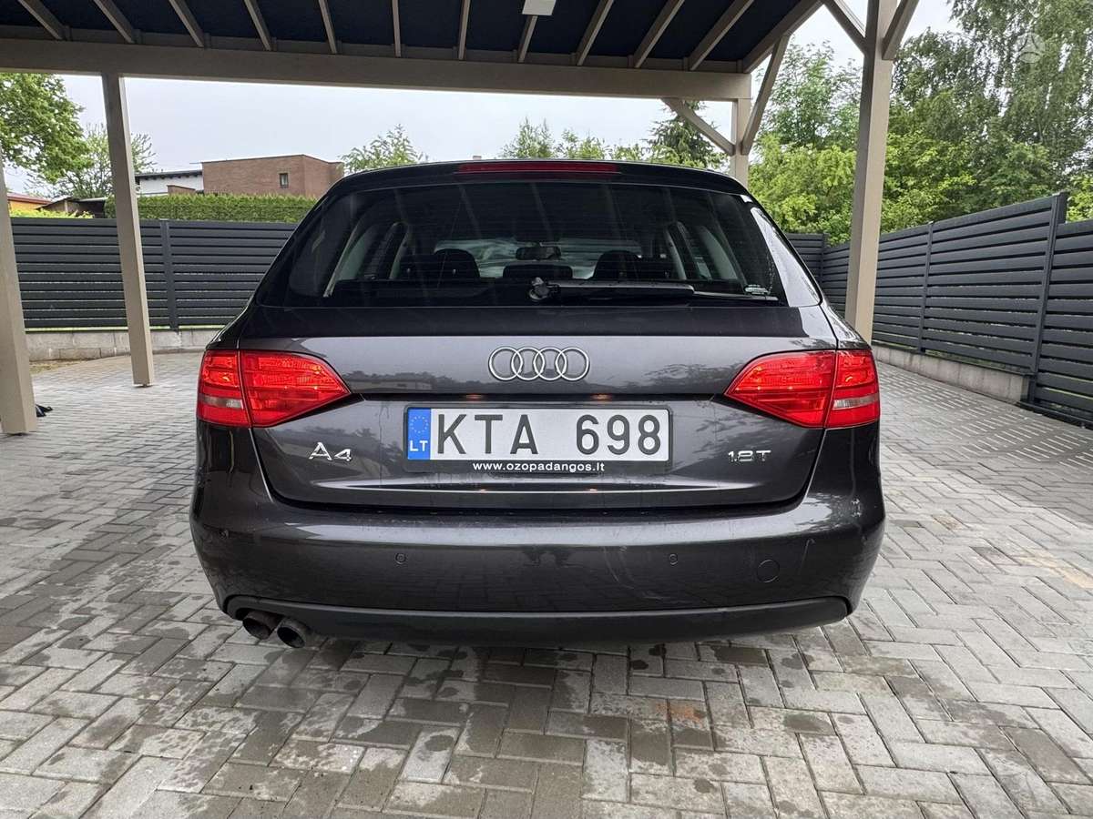Audi A4, 1.8 l., Универсал