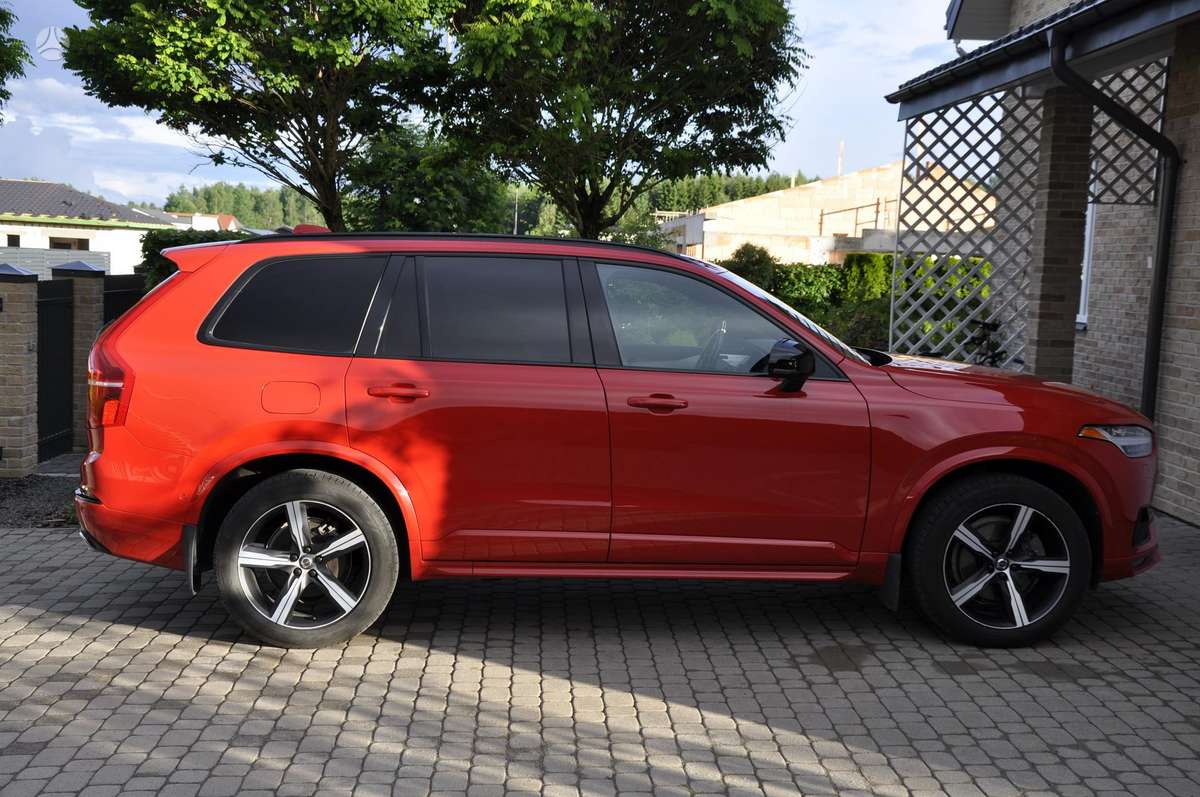 Volvo XC90 - 5