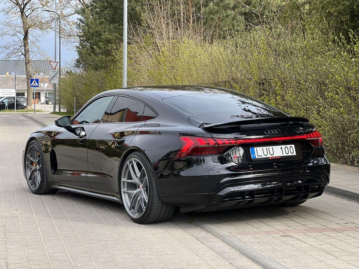 Audi e-tron GT, 93 kWh, hatchback