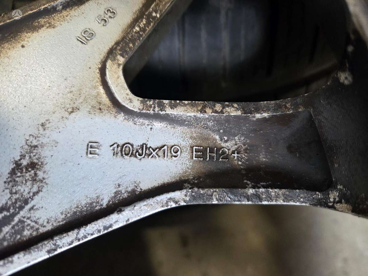 BMW BMW X5 E70, lengvojo lydinio, R9