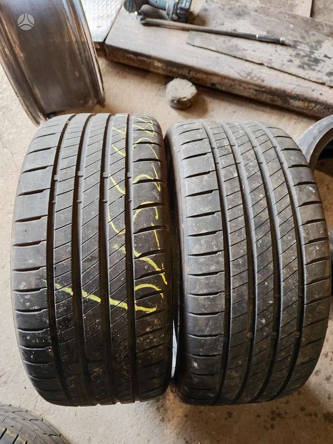Bridgestone, vasarinės 235/35 R19