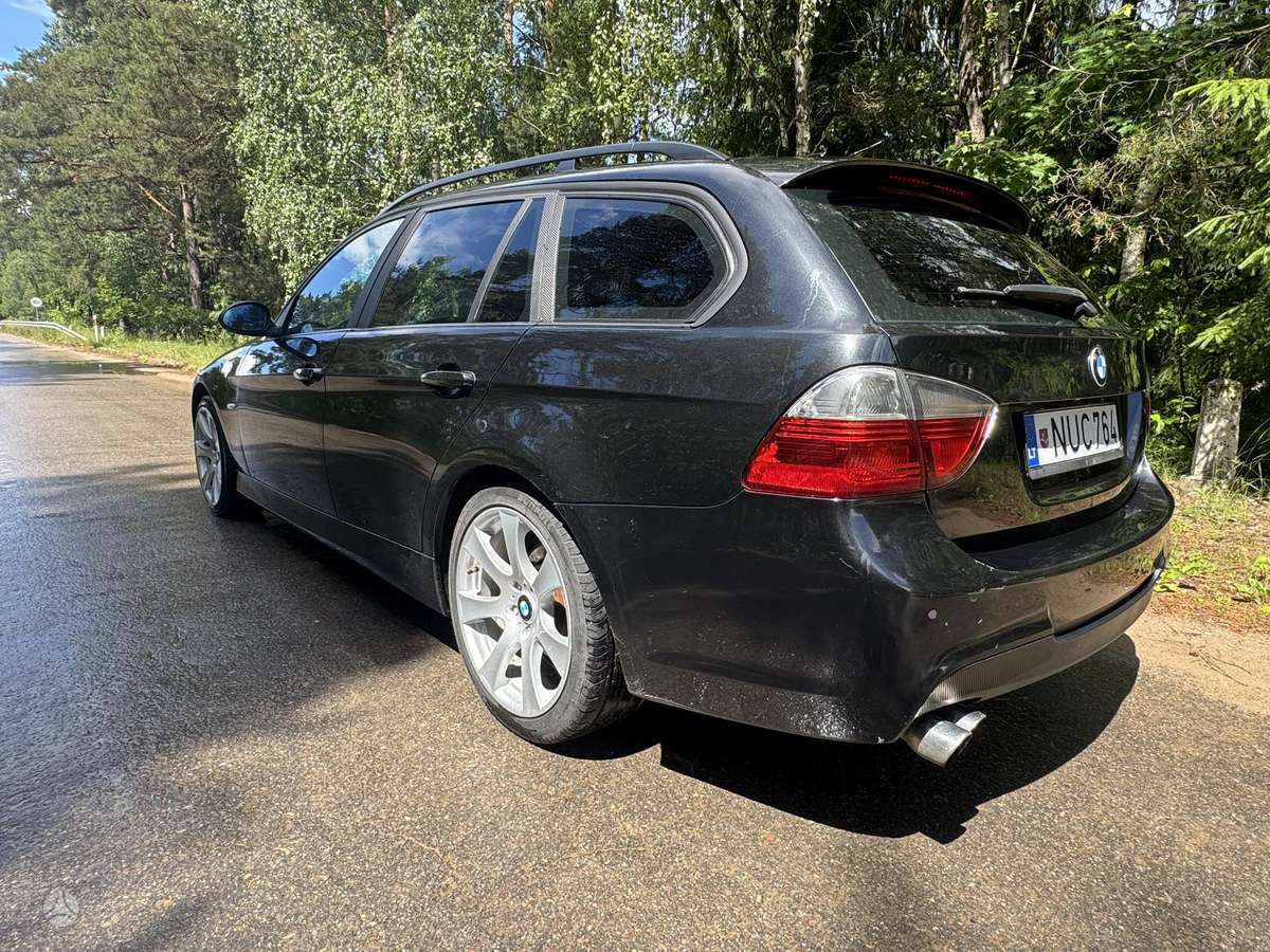 BMW 320, 2.0 l., universalas
