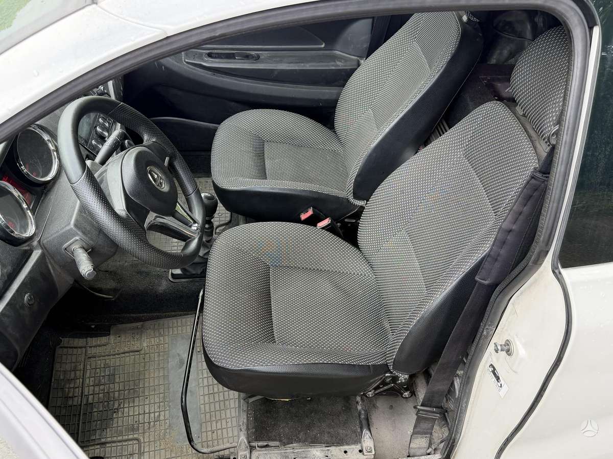 Aixam City, hatchback