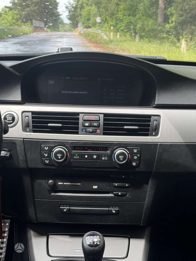 BMW 320, 2.0 l., universalas
