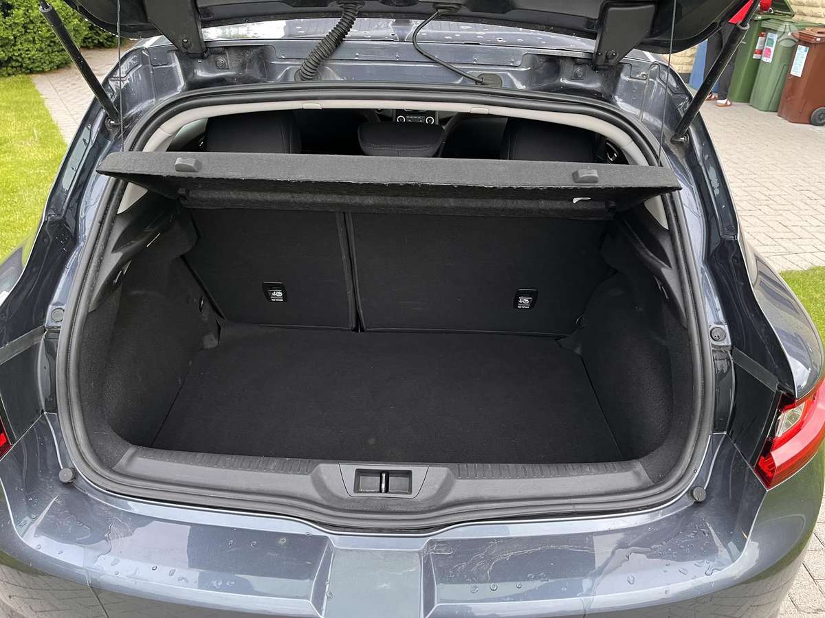 Renault Megane, 1.2 l., Хэтчбек