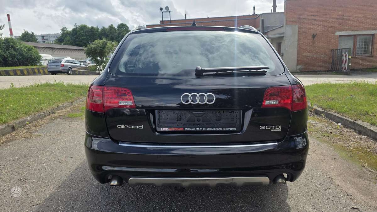 Audi A6 allroad, 3.0 l., Универсал