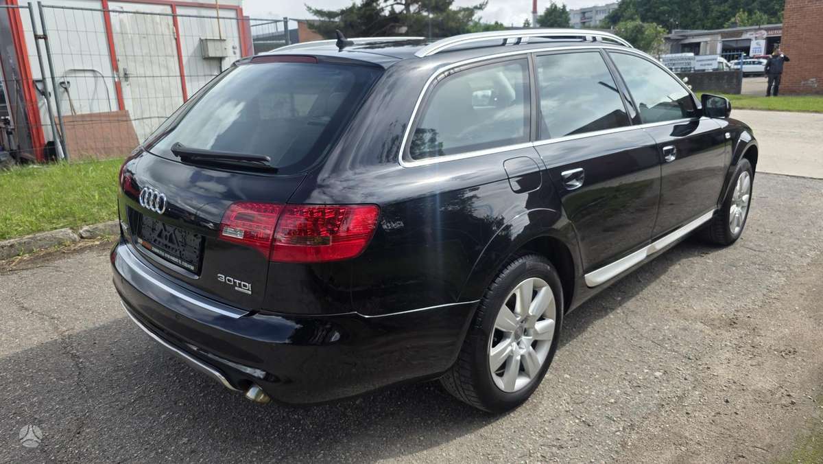 Audi A6 allroad, 3.0 l., Универсал
