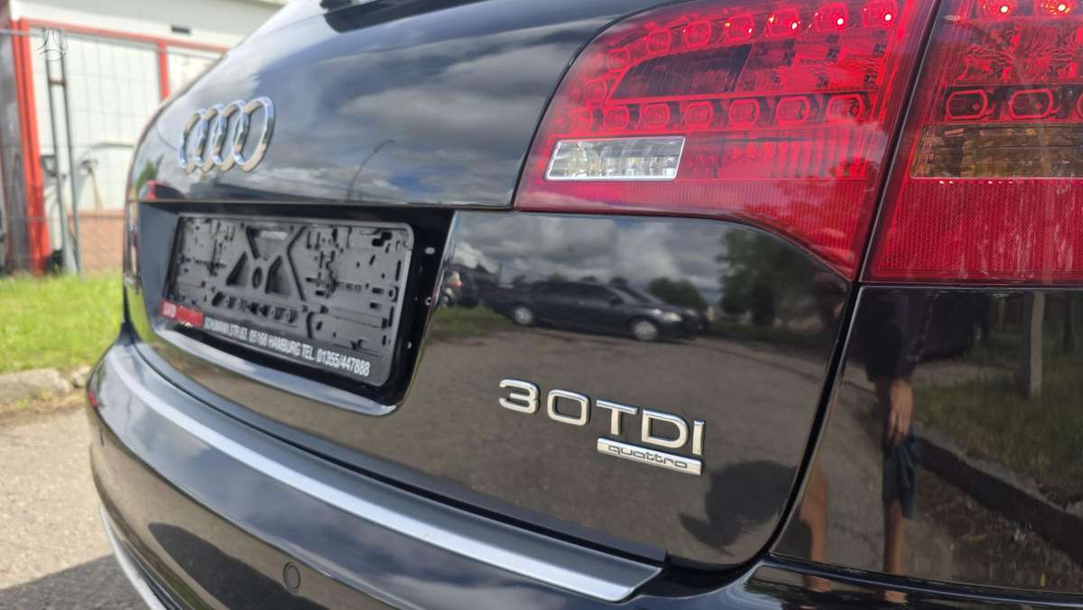 Audi A6 allroad, 3.0 l., Универсал