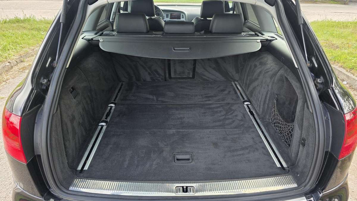 Audi A6 allroad, 3.0 l., Универсал