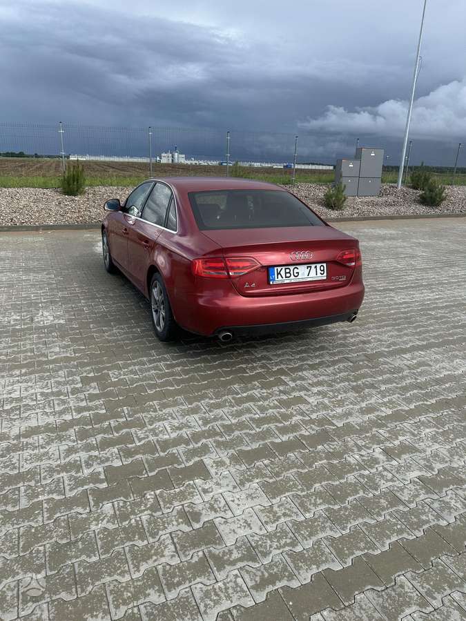 Audi A4, 3.0 l., Седан