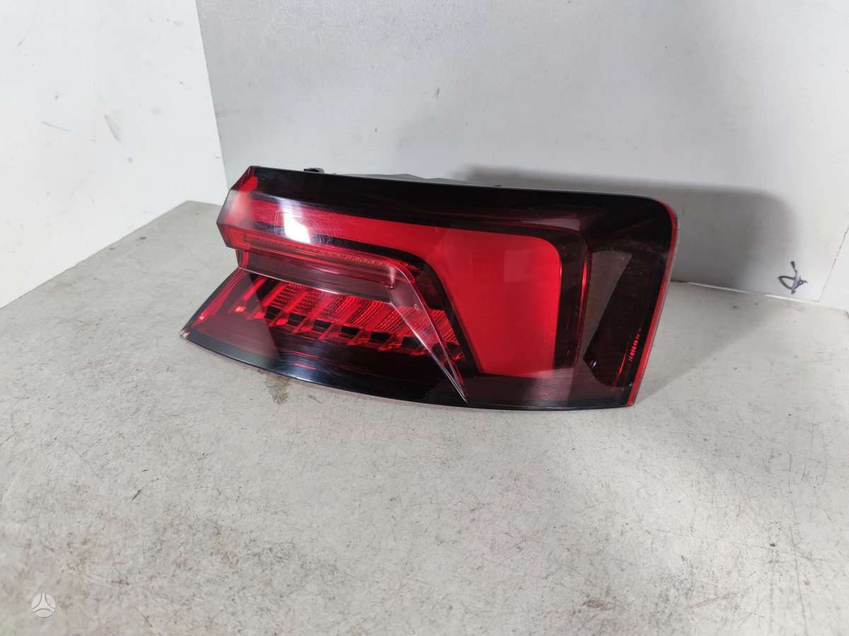 Audi A5, 8W6945092G, žibintai