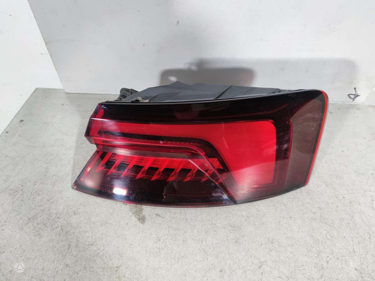 Audi A5, 8W6945092G, žibintai
