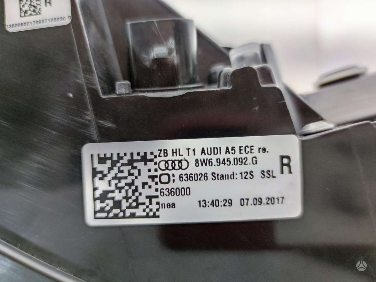 Audi A5, 8W6945092G, žibintai
