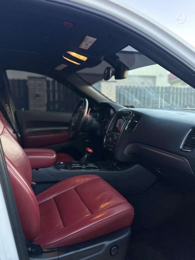 Dodge Durango, 5.7 l., off-road / crossover