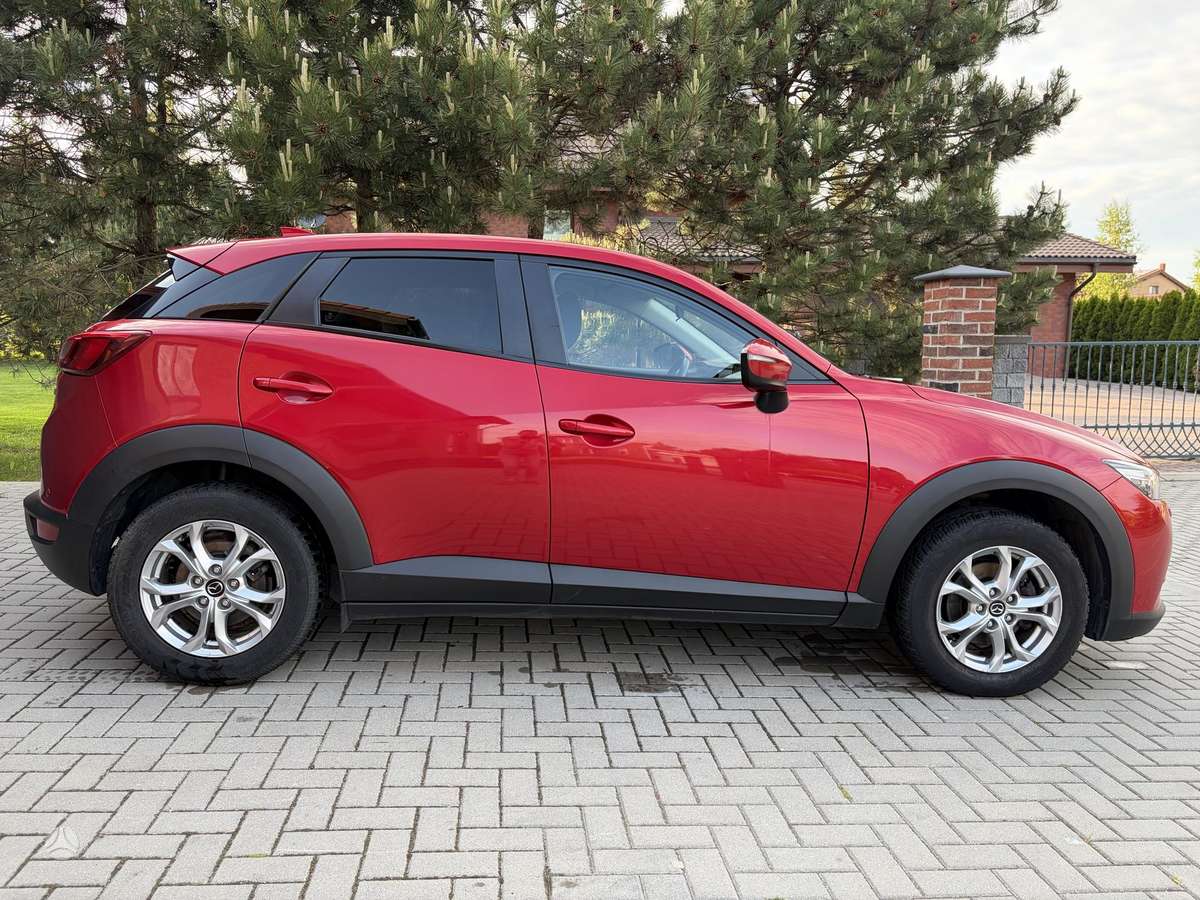 Mazda CX-3, 2.0 l., off-road / crossover