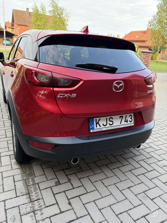 Mazda CX-3, 2.0 l., off-road / crossover