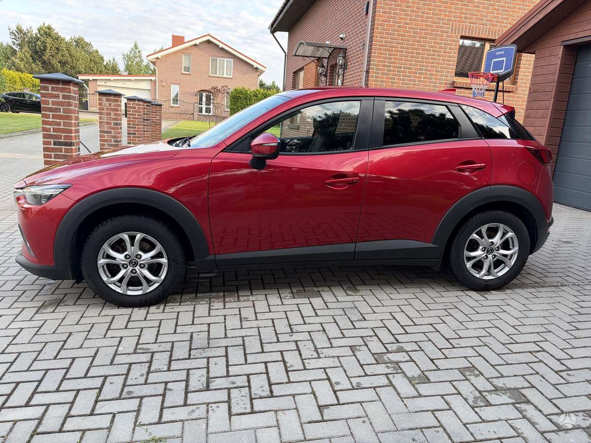 Mazda CX-3, 2.0 l., off-road / crossover