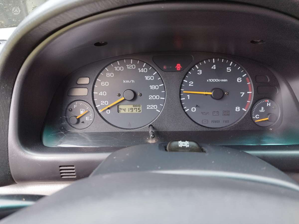 Subaru Forester, 2.0 l., off-road / crossover