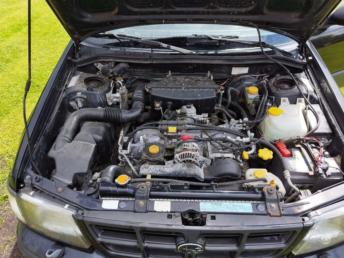 Subaru Forester, 2.0 l., off-road / crossover