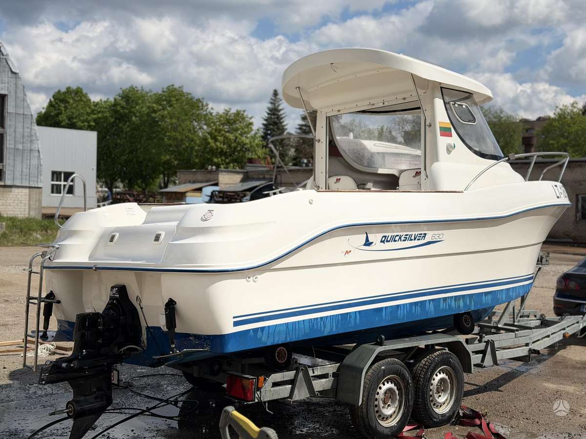 Quicksilver 630 PILOTHAUSE, yachts / cruisers