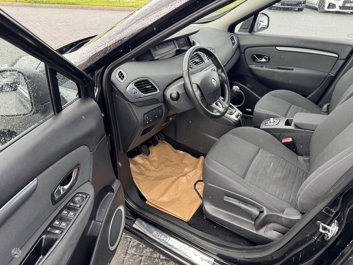 Renault Scenic, 1.5 l., Минивэн