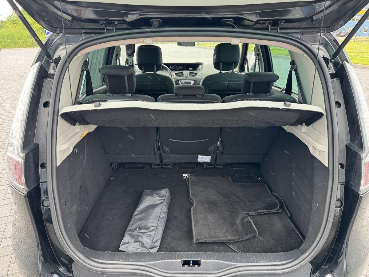 Renault Scenic, 1.5 l., Минивэн