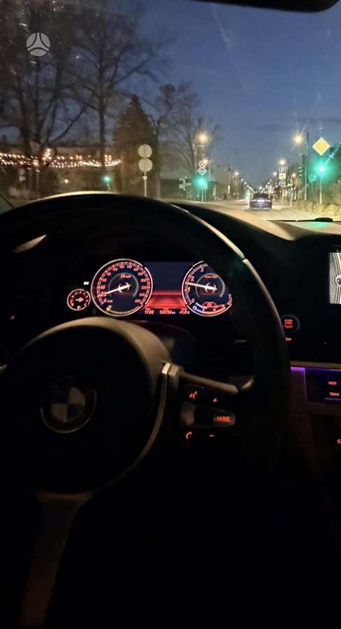 BMW 528, 2.0 l., Седан