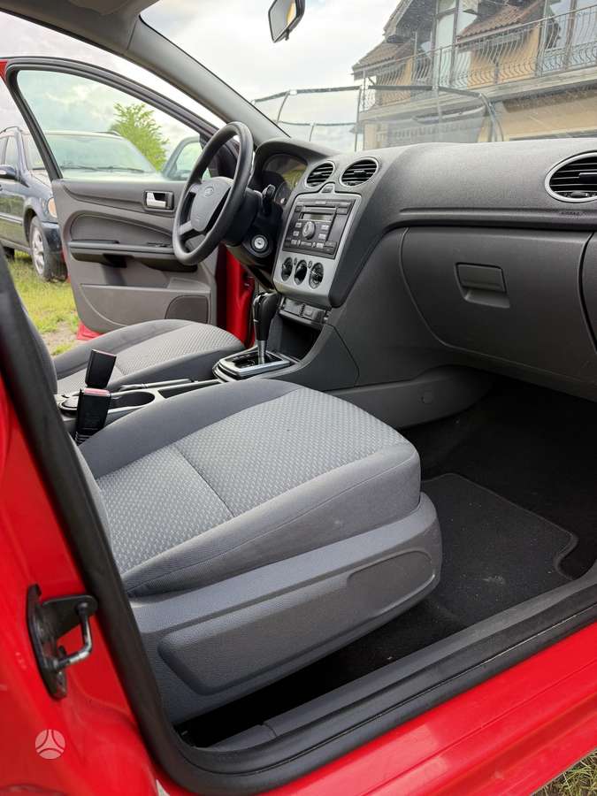 Ford Focus, 1.6 l., Хэтчбек