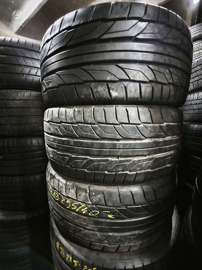 Nitto NT555 G2, летние 255/40 R19
