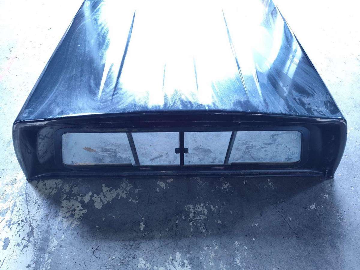 Isuzu D-Max hood (front, rear)