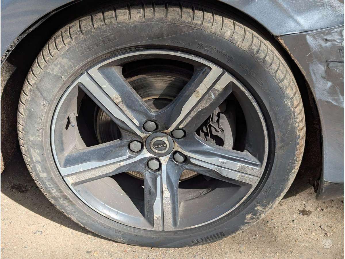 Volvo V40 двигатель