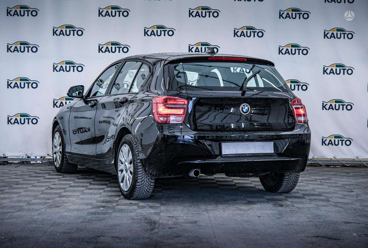 BMW 116, 1.6 l., Хэтчбек