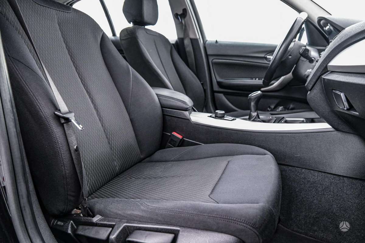 BMW 116, 1.6 l., Хэтчбек