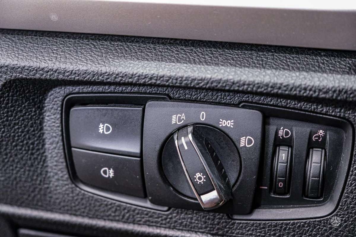 BMW 116, 1.6 l., Хэтчбек