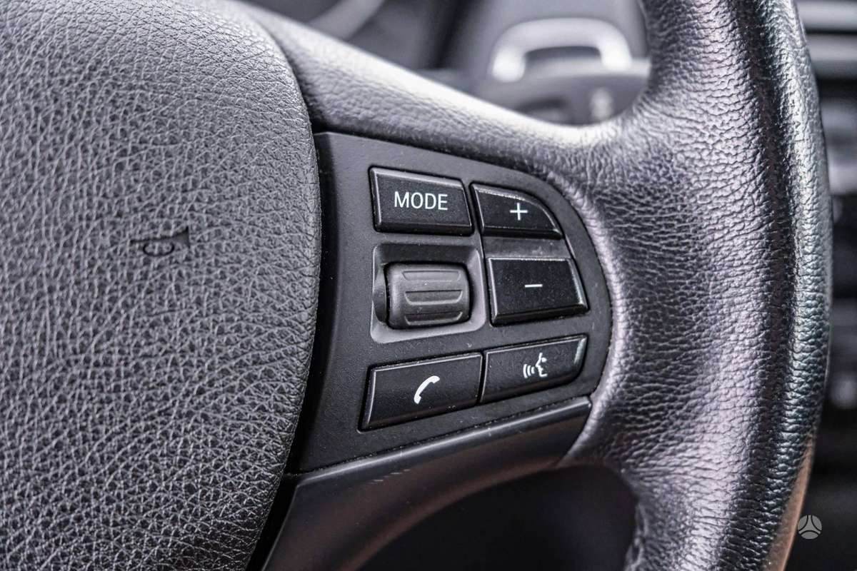 BMW 116, 1.6 l., Хэтчбек