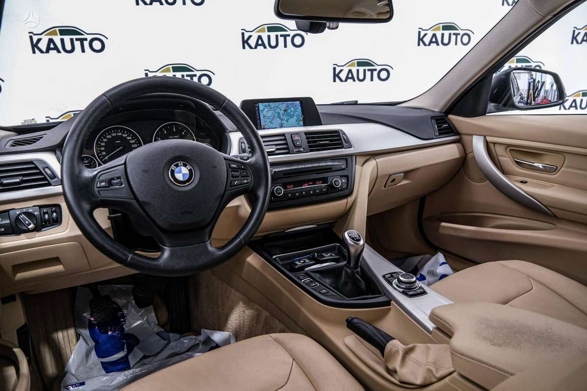 BMW 318, 2.0 l., wagon