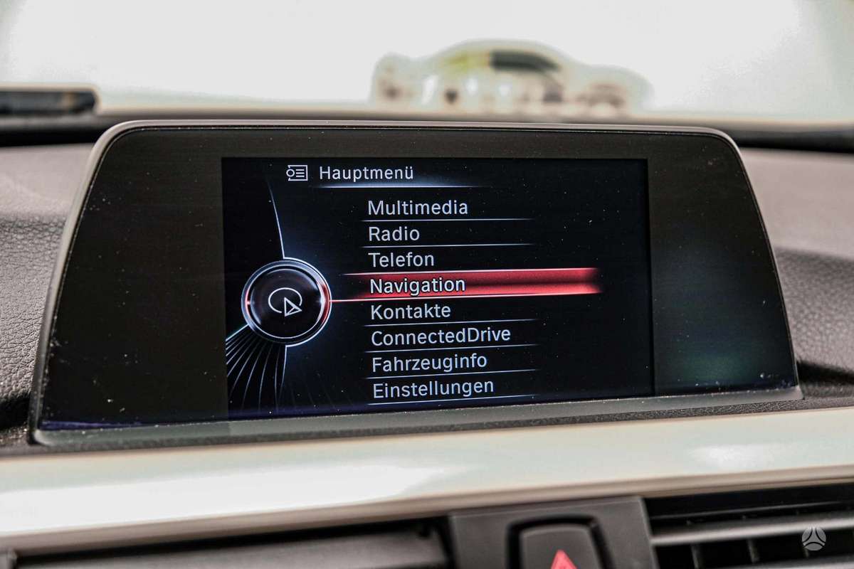 BMW 318, 2.0 l., wagon