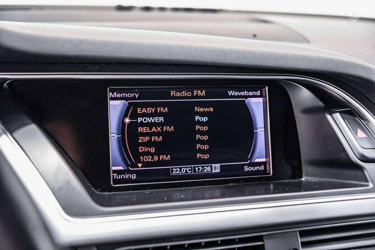 Audi A4, 2.0 l., Универсал
